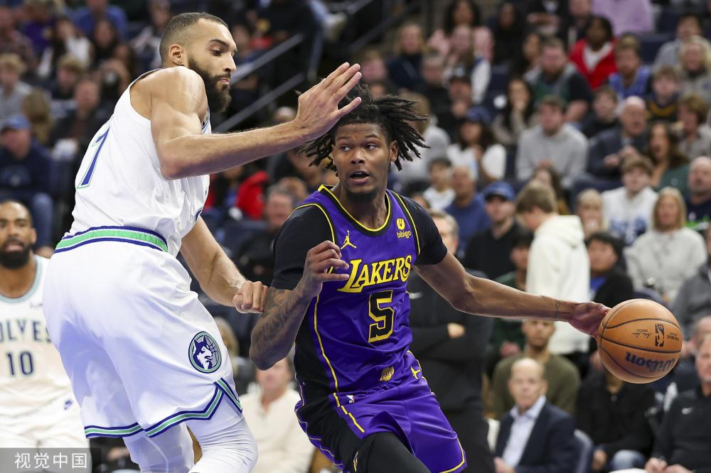 对他寄予厚 对他寄予厚